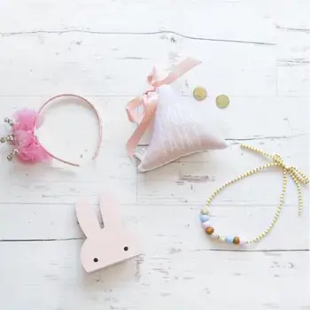 

Practical Rabbit Shaped Wall Hanger Organizer Home Bedoom Hanging Tool