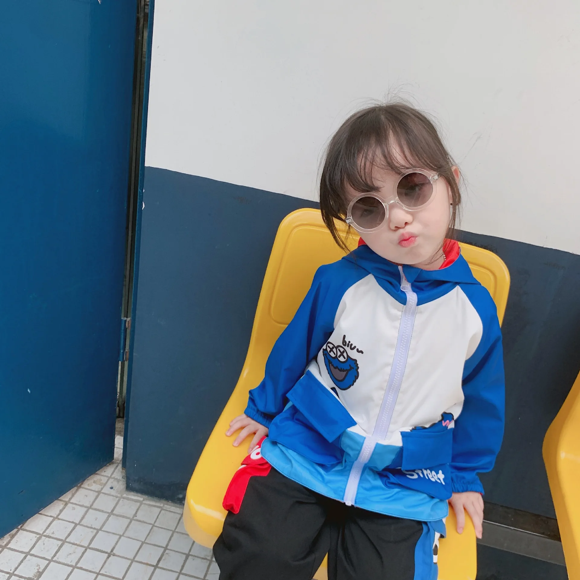 Tonytaobaby/осенне-зимняя одежда новая детская одежда Двустороннее пальто с героями мультфильмов, куртка для мальчиков Детское пальто