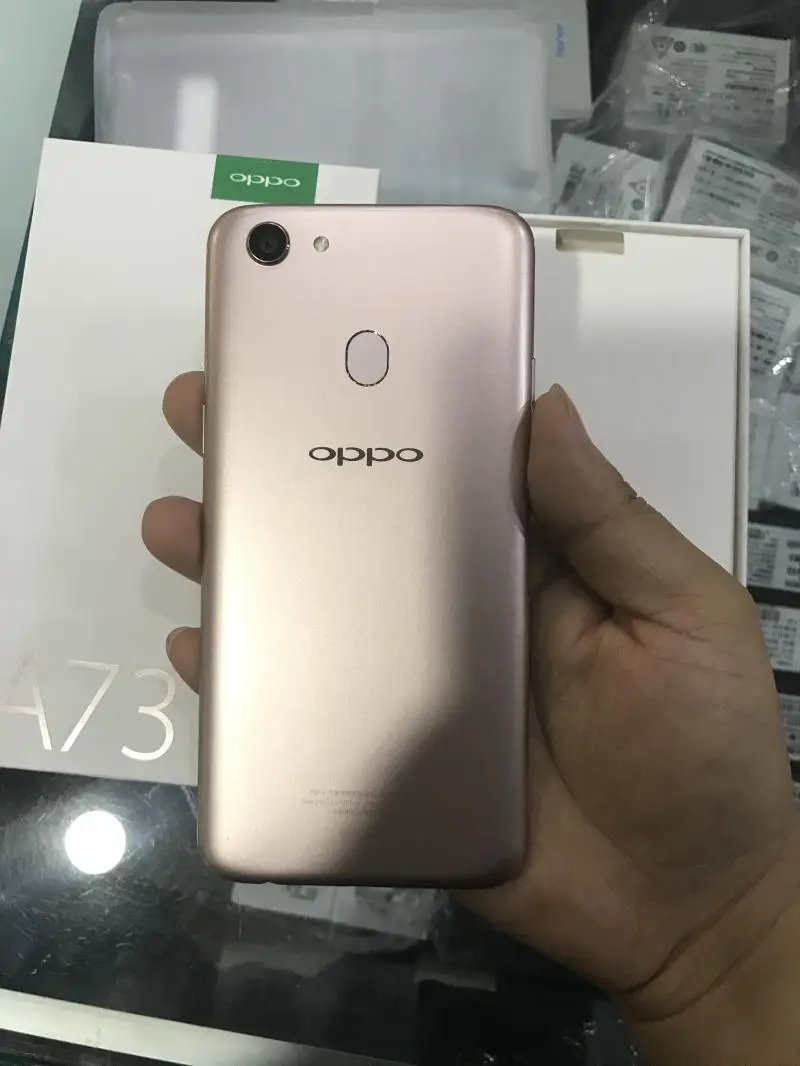 Мобильный телефон Oppo A73 4G LTE MTK6763T 4 Гб ОЗУ 64 Гб ПЗУ Восьмиядерный Android 7,1 6," ips 2160x1080 16,0 Мп отпечаток пальца
