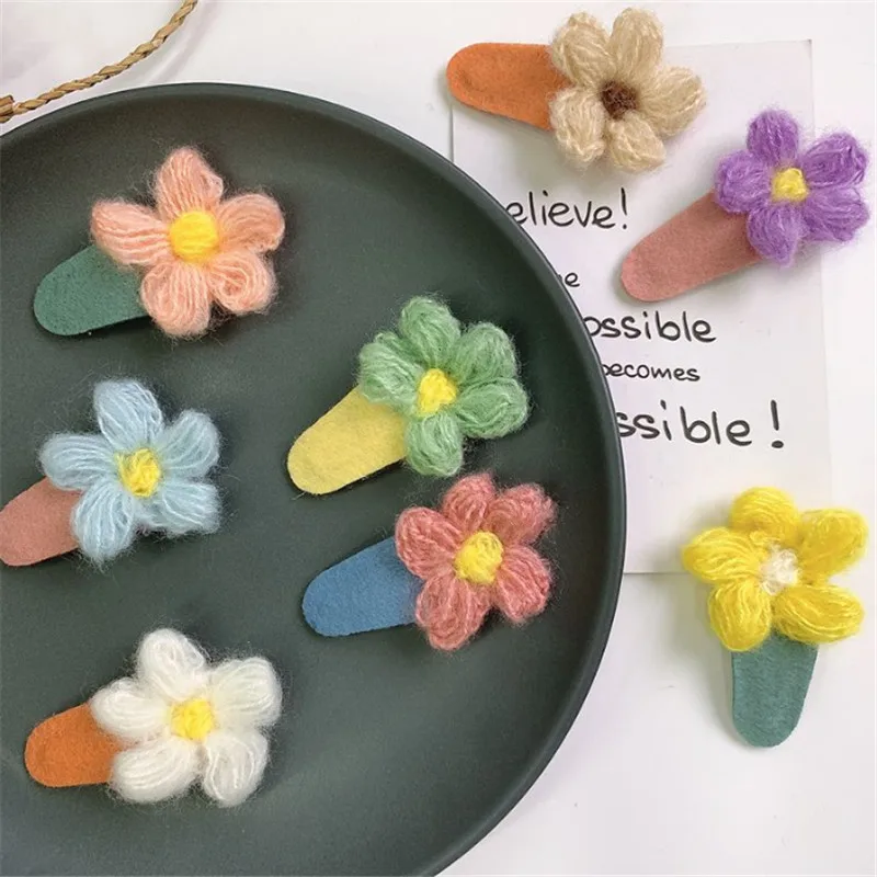 

20pcs/lot Girls Small Fresh Crochet Knitted Hair Clip Cute Candy Color Flower Geometric Shape BB Hairpin Side Bangs Accessories