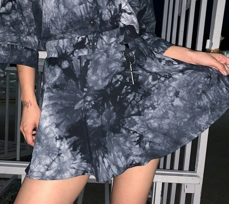 Летняя юбка для девочек-подростков, градиентная, в студенческом стиле, с кулоном в виде креста, темно-дикая юбка, Женская свободная повседневная юбка в Корейском стиле Харадзюку