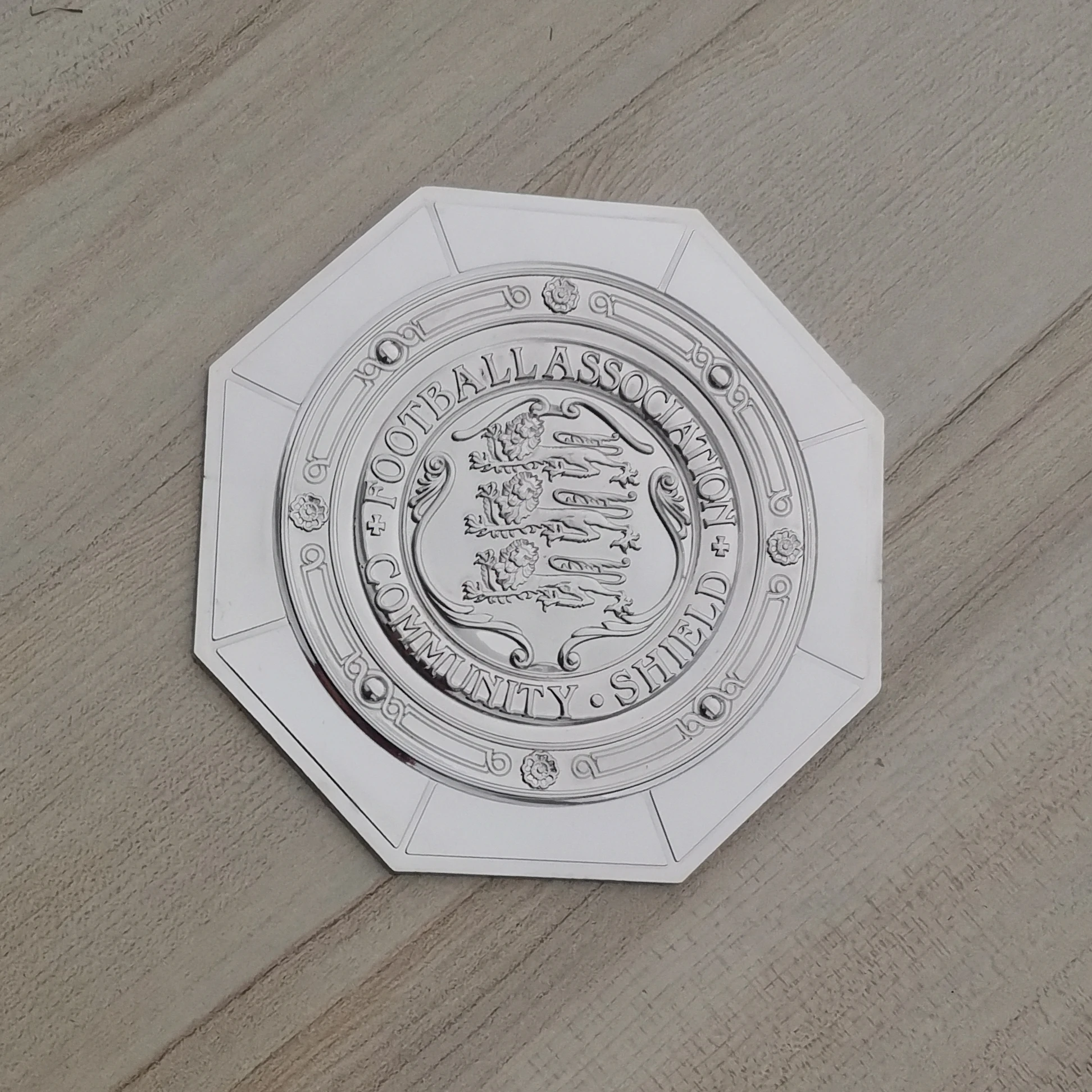 Рисунок 3 - Трофей с изображением Футбольной