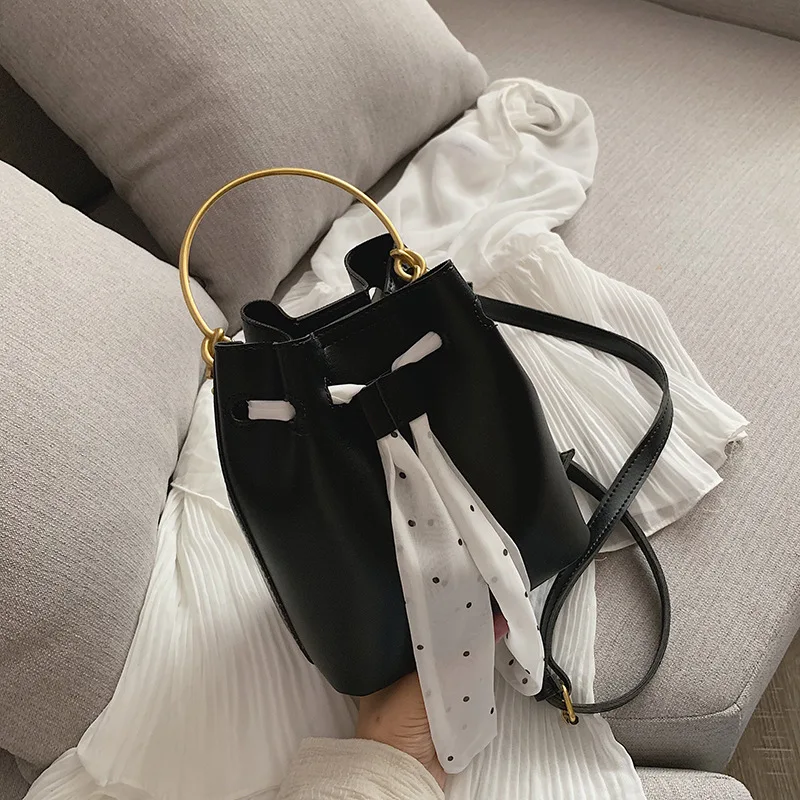 

JIULIN The new fashionable handbag bucket of Chaohua version in 2019 with inclined silk scarf
