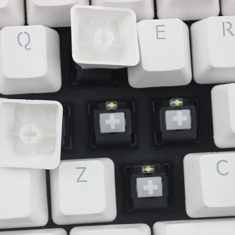 82 ключ механическая клавиатура USB Проводная с подсветкой Эргономичный Вишневый