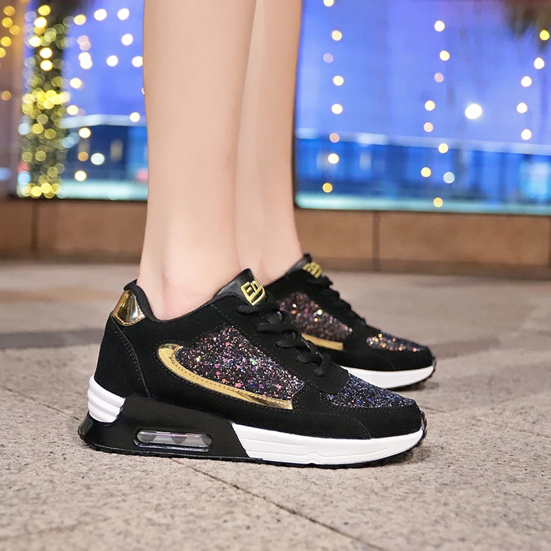 Women's Lace Up Sneakers Flash Spring and Autumn Flat Vulcanized Women's Glittering Leisure Women's Fashion Thick Soled Shoes