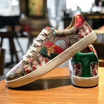 

New Design Bee Embroidered Luxury Shoes Men Fashion Shoes Casual Comfortable Animal Printed Hip-hop Sneakers Shoes Men Bee Shoes