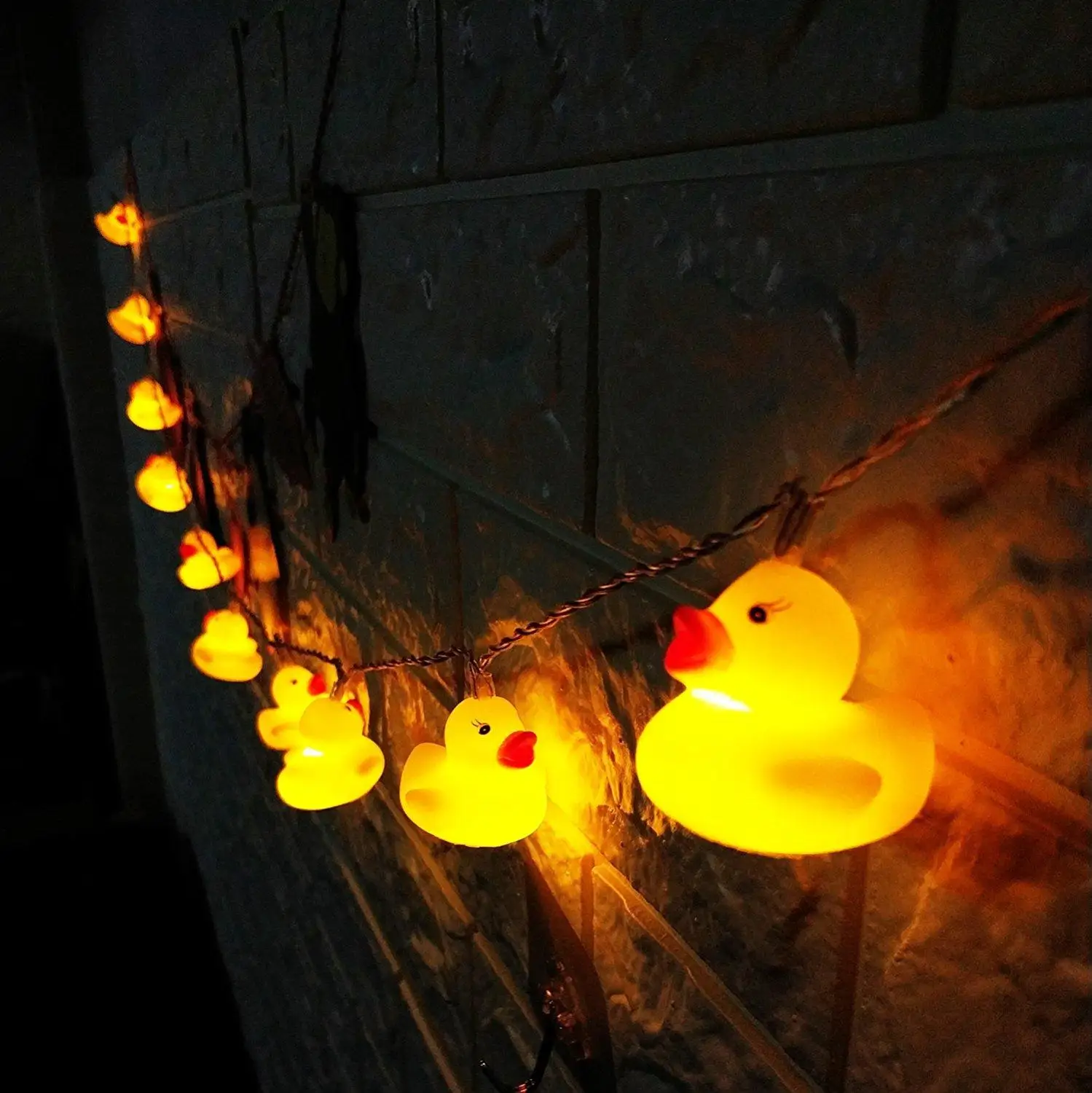 

Battery Operated 10/20Leds Yellow Duck LED String Lights Indoor Outdoor Cute Animal Christmas Wedding Party Decoration Lights