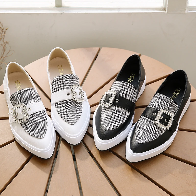 

Shoes Woman Crystal Buckle Wedges Loafers Patchwork Shallow Pointed Toe Pump Fashion Platform Heels Slip on Shoes Black White