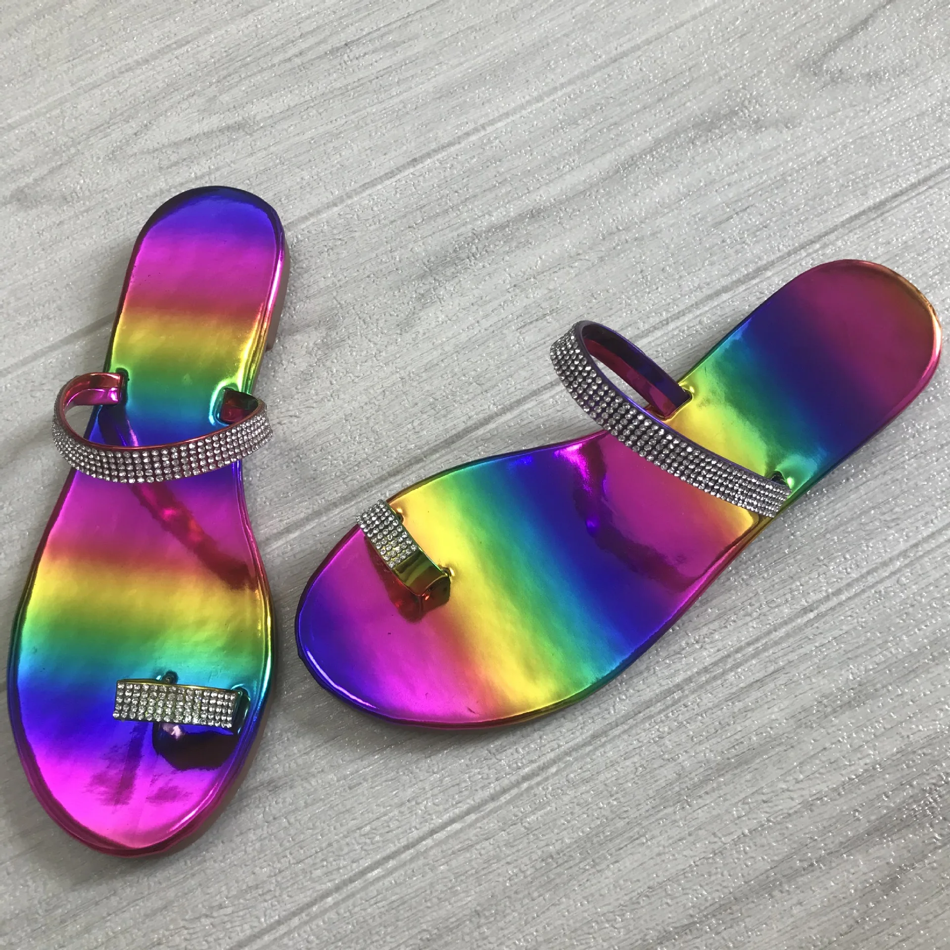 Casual Rainbow Slipper Women Shoes Fashion Beach Flat-heeled Flip-flops Sandal Summer Cool Slippers Comfortable Free Ship