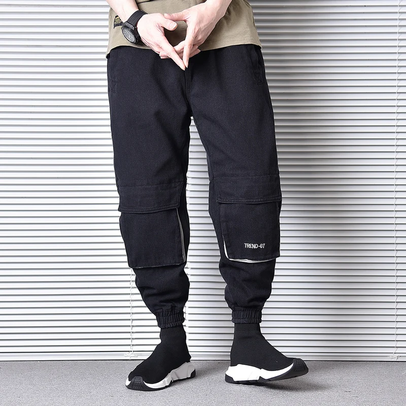 

Fashion Streetwear Men Jeans Black Color Multi Pockets Cargo Pants Japanese Vintage Designer Hip Hop Jeans Men Joggers Pants