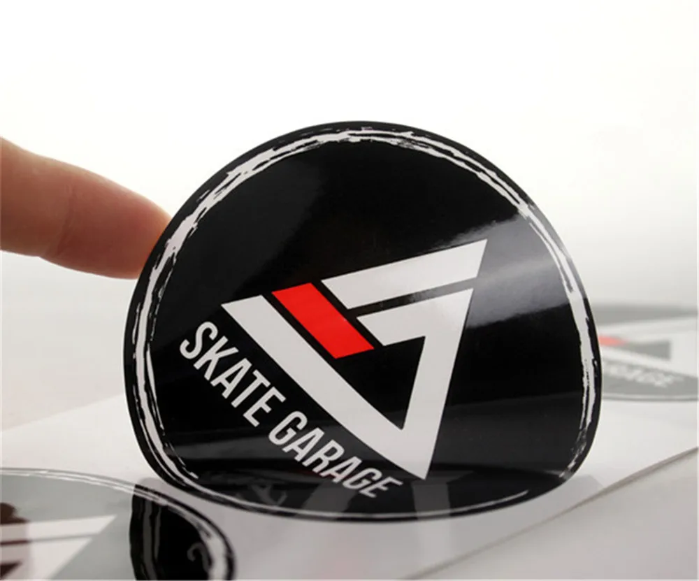 

1000pcs Customized Digital Printed Glossy Brand Logo Stickers Custom Vinyl Laminated PVC Labels Gift Packaging Labels