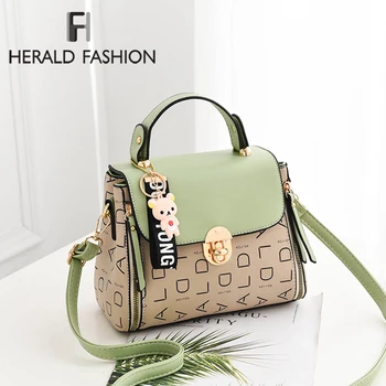 

2020 New Arrival Women Bag with Bear Pendant Casual Letter Female Handbag PU Leather Travel Summer Shoulder Small Flap Bags