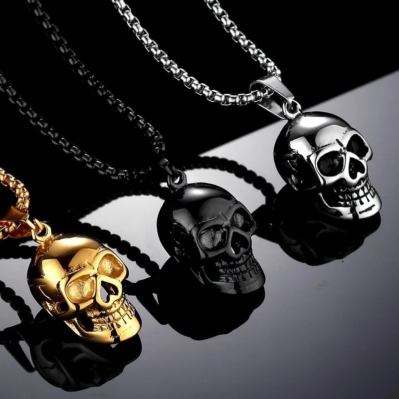 Personality Vintage Metal Skull Pendant 