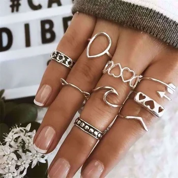 

9 Pcs/Set Lady Rings Fashion Arrow Wave Heart Geometric Silver colour Finger Ring Set Bohemian Charm Jewelry Popular Lover Gifts