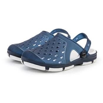 

2020 New Summer Beach Sandals Clogs Man Sandals Crocks Man Shoes Black Hollow Slides Slippers Fashion Casual Soft Jelly Shoes