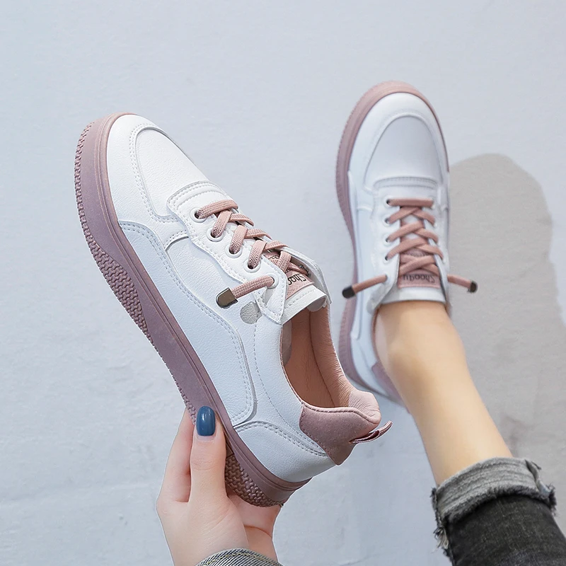 

JUNSRM PU Flat Sneakers Women Casual Shoes Solid Female Shoes White New 2020 Spring Woman Sneakers Platform Fashion Ladies Shoe