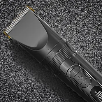 

Shaving Head Multi-Function Oil Head Scissors Self-Service Usb Hair Clipper Men'S Lcd Display Digital Display Electric Clipper
