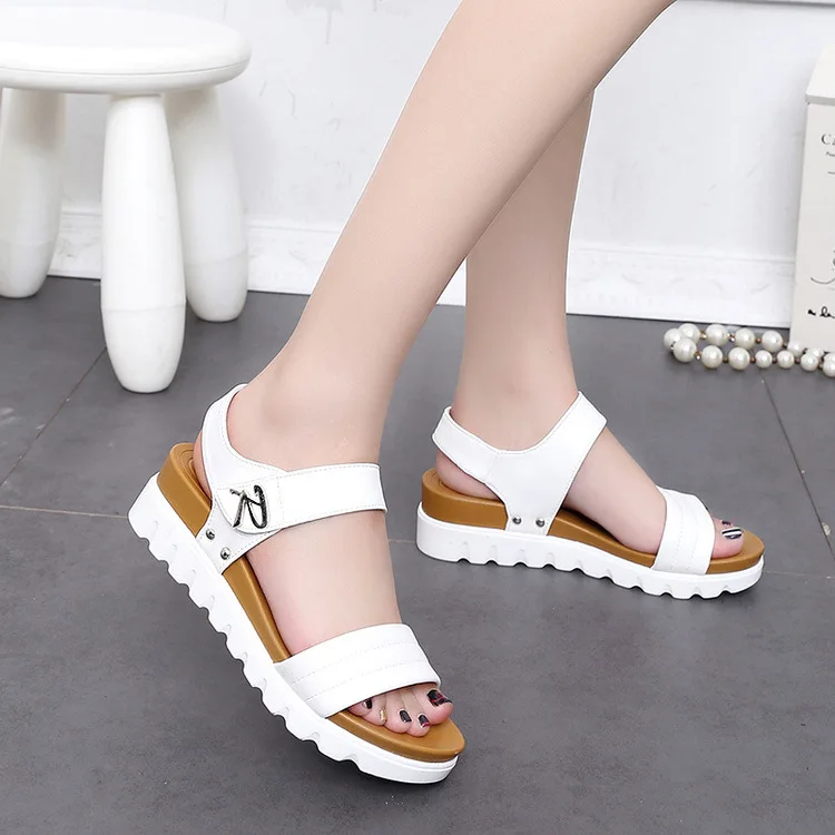 

Women Bohemia Flat Sandals elega
