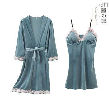 

2020 women's long sleeve pajamas high-end Palace warm gold velvet nightgown nightgown sexy two-piece suit