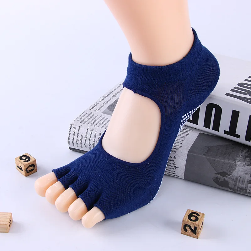 Women Yoga Backless Five Toe Anti-Slip Ankle Grip Socks Backless Silicone Non-slip Dance Gym Fitness Yoga Pilates Cotton Socks - Цвет: A