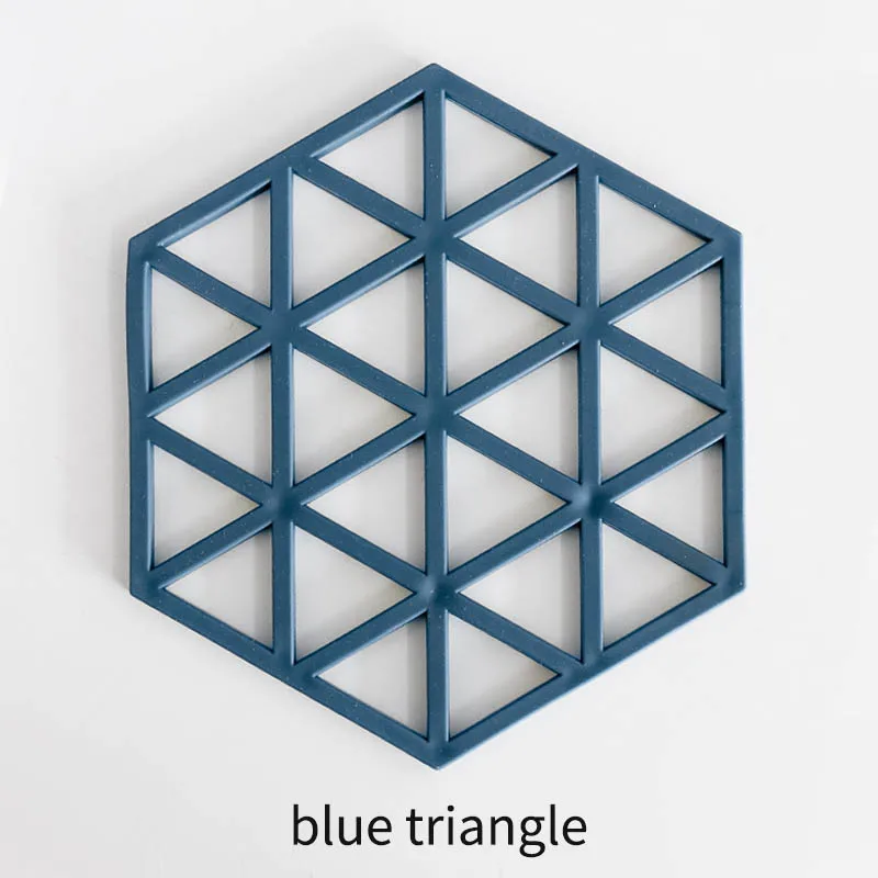 blue triangle Силиконовые коврики кофейная подставка для чайной чашки 1 шт. полый коврик анти-горячий подстаканник ПВХ Противоскользящий скандинавском стиле - Цвет: blue triangle