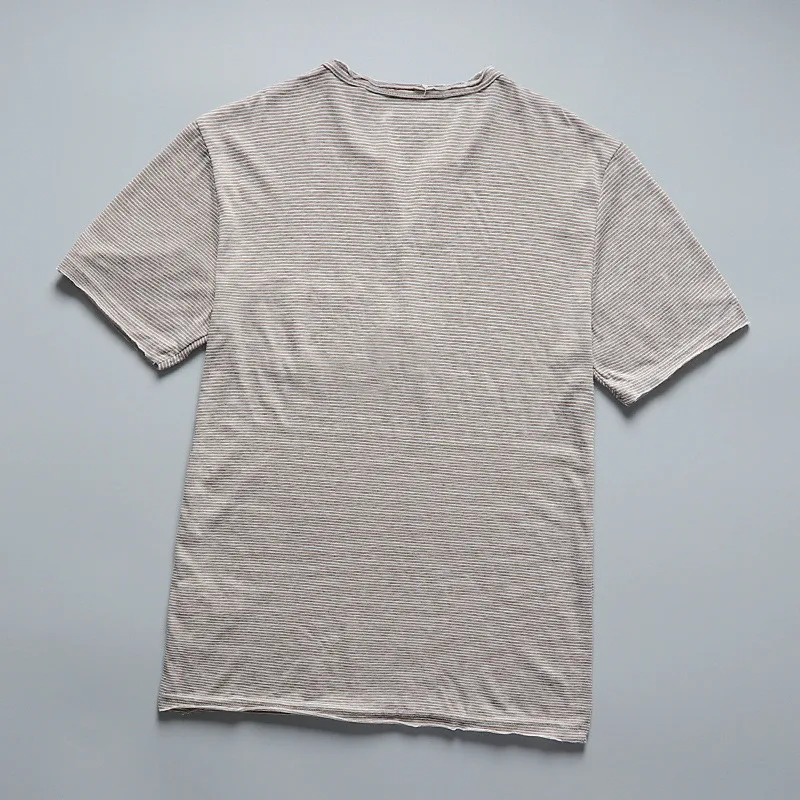 

Short-sleeved men's T-shirt ice silk simple wild bottoming shirt