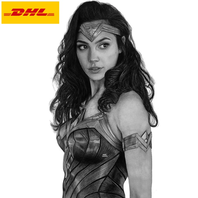 

24" The Avengers Ultra-Realistic Wonder Woman Decorative Printmaking Hand Made Paper Gallery Action Figure Toy BOX 60CM V547
