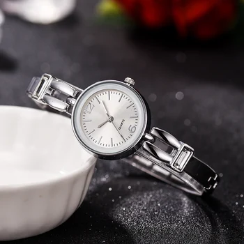 

Fashion Women Simple Casual Watch Elegant Round Dial Alloy Strap Watch for Girls Party A66