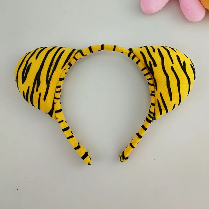 Kids Adult Cartoon Animal Tiger Headband Bow Tie Tail Paws Gloves Cosplay Costume Set Party Dress Decor Halloween Christmas Kids Adult Cartoon Animal Tiger Headband Bow Tie Tail Paws Gloves Cosplay Costume Set Party Dress Decor Halloween Christmas