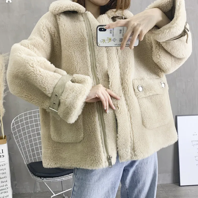 

Jacket New Wool Fur 2020 Women Plus Size Sheep Shearing Short Coats Streetwear Fashion Big Pocket Motorcycle Fur Coat Female