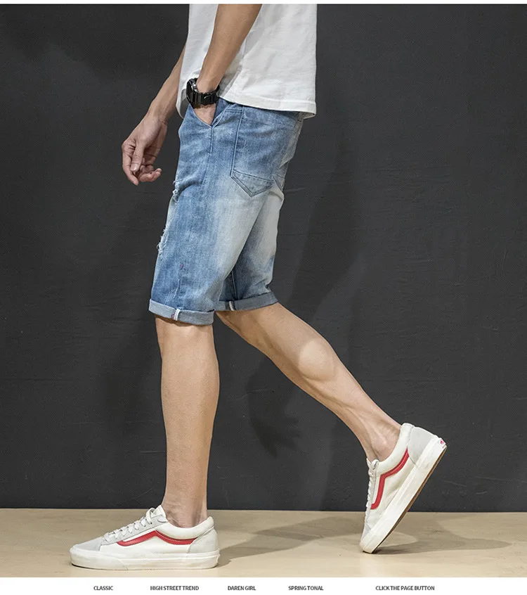 11244391818_658500938