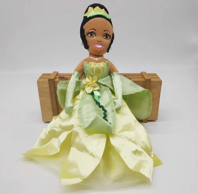 DISNEY PRINCESSES TIANA LARGE SOFT PLUSH TOY DOLL 28CM PRINCESS & THE FROG