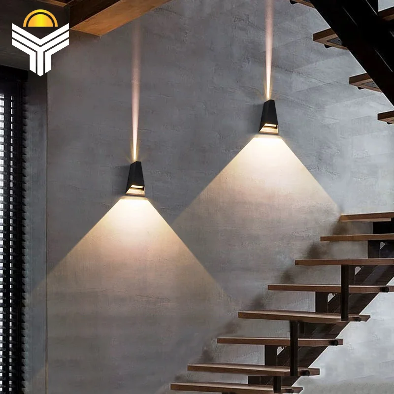 LED Light Outdoor Wall Lamp 4 LED Light Outdoor Wall Lamp 4