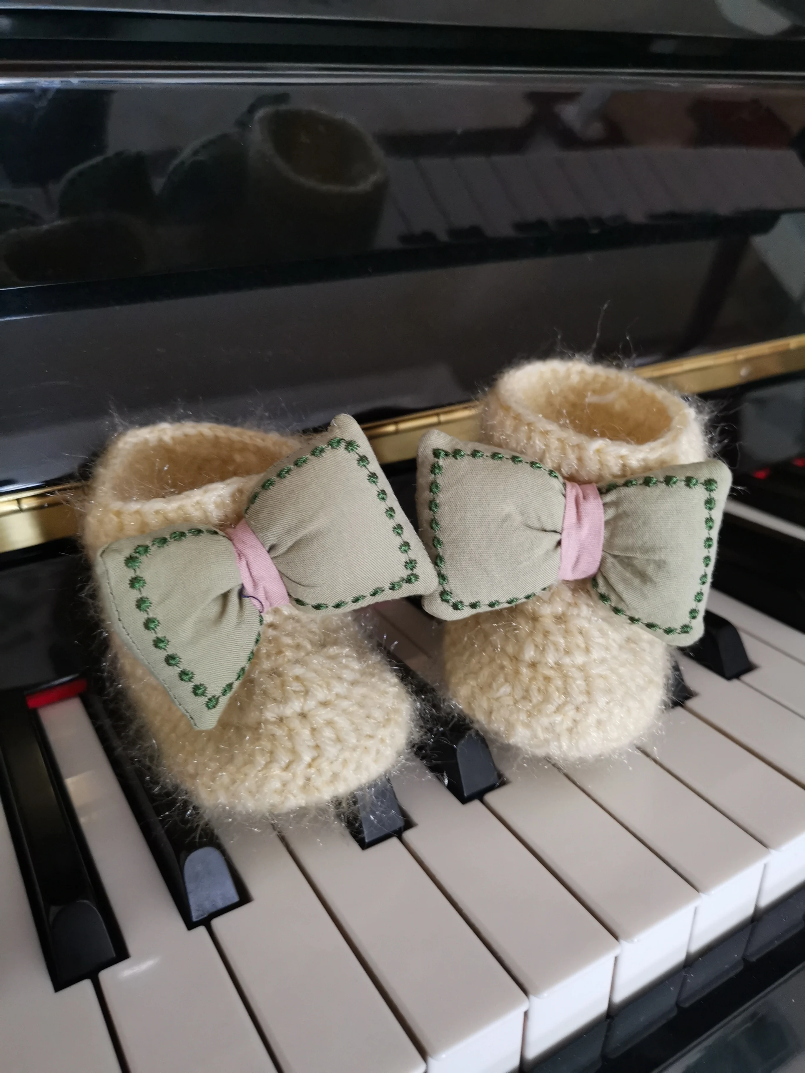 Hand woven lace bowknot short boots baby shoes walking shoes