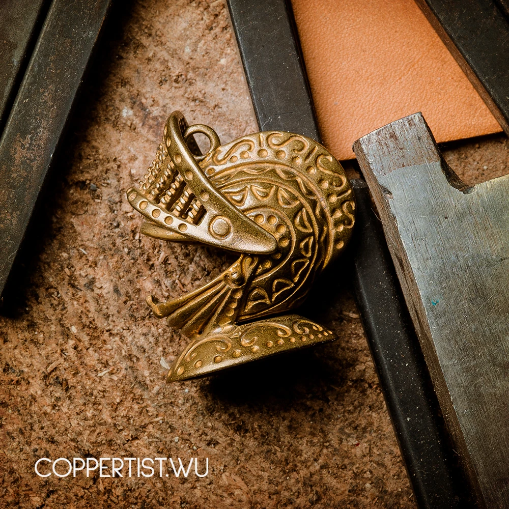 Coppertist. wu шлем и Броня бронзовый брелок латунный брелок для ключей ручной работы кольцо для ключей с сумочкой кулон