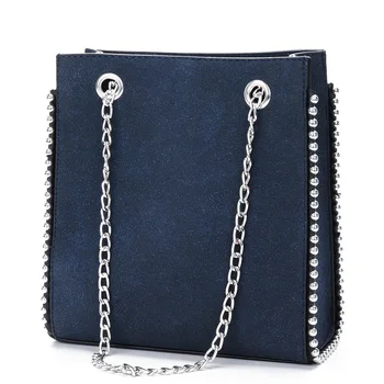 

New Arrival Solid Pu Female Brown Hand Bags Leather Women Chain Black Handbag Lady Casual Big Rivet Lady Bucket Tote Bags