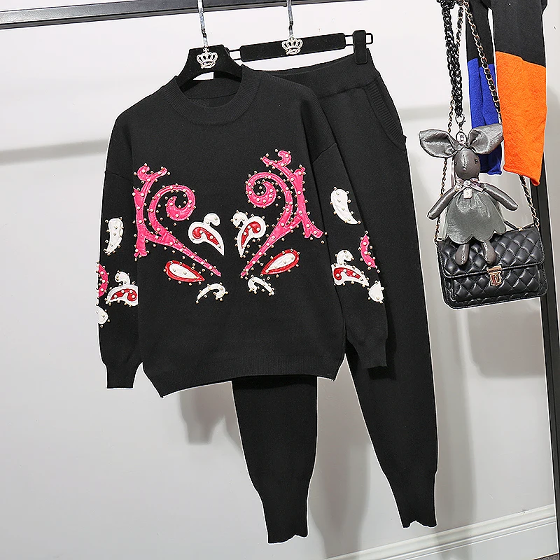 

2019 Winter New Pullover Women Sweater Fashion Beading Knitted Sweater + Casual Harlan Small Feet Pants 2 piece Set Women Tops