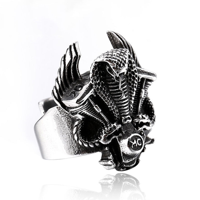 Exaggerated Warrior Skull Mask Ring Fashion Men Domineering Ring Death Demon Retro Ring Jewelry Gift Resizable