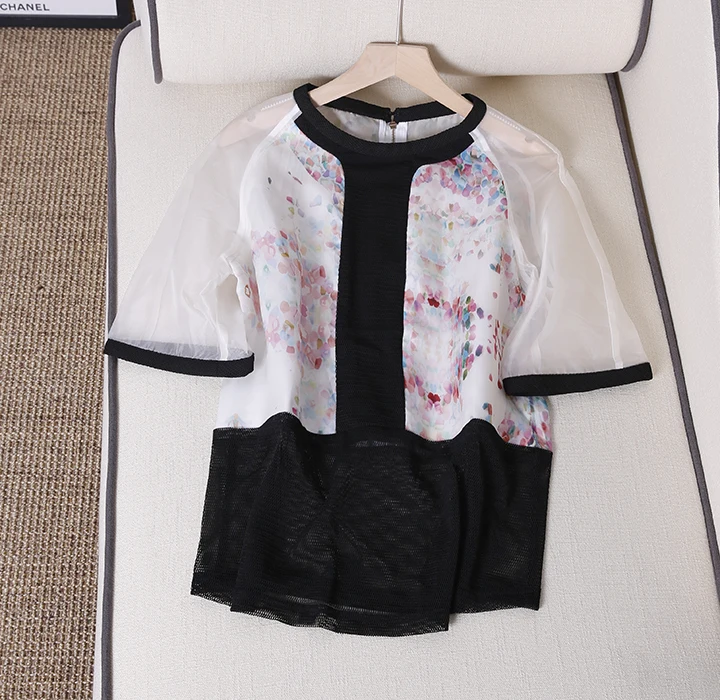 

100% silk organza with mash edging join stitching mesh top blouse
