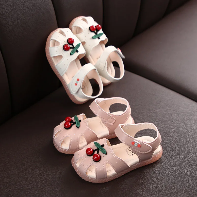 14345702085_448709522