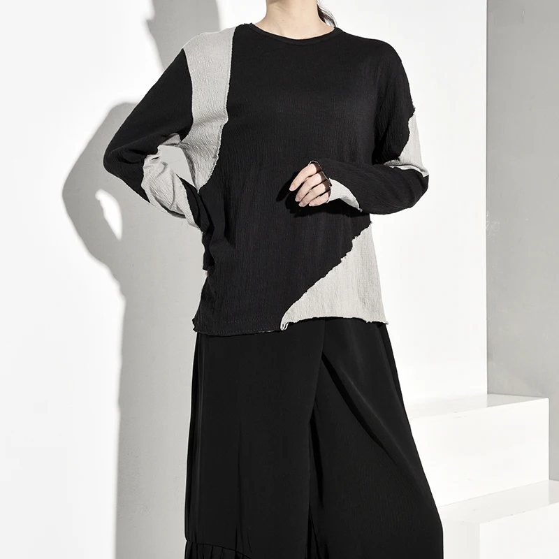 [EAM] Женская Черная серая свободная футболка с разрезом, новая модная футболка с круглым вырезом и длинным рукавом, весна-осень JE8130
