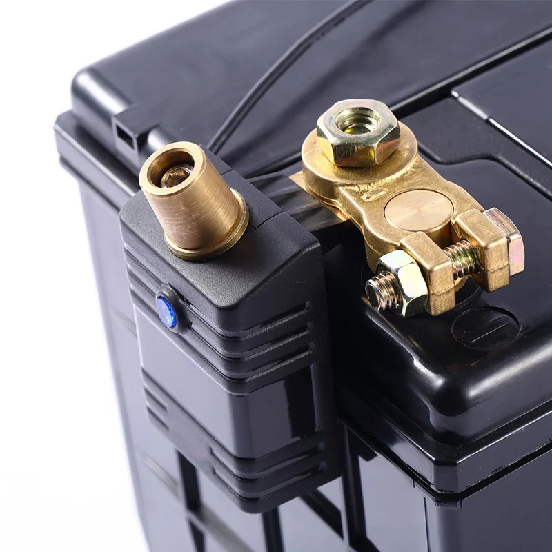 

dropshipping 1PC Smart Car Battery Starter DC12V Jump Starter Suitable for All 12V Car Battery OE88