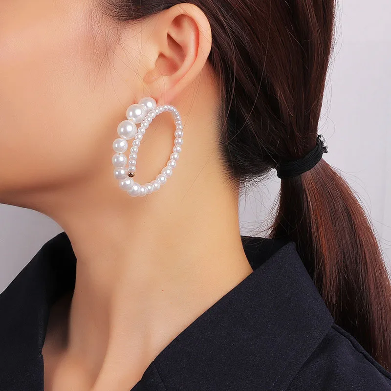 

New Fashion Pearl Earrings For Women Simple Creative Shiny Big Pearl Stitching Round Shape Drop Earrings Female