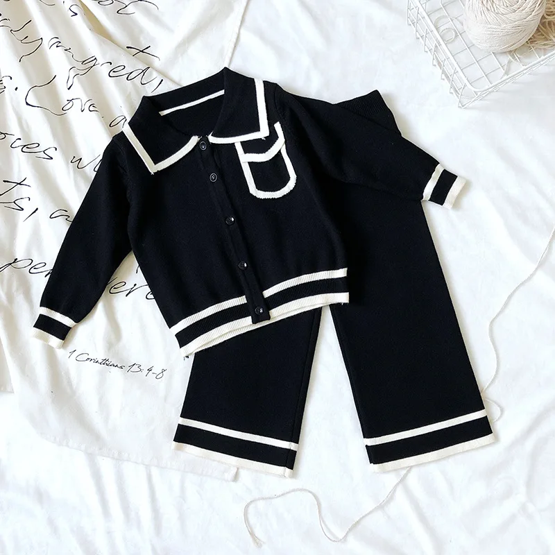 11739381161_1070950858