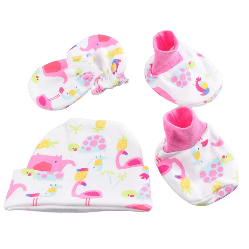 

3pcs Suit Baby Protective Hats Foots Socks Set Baby gloves + foot cover socks + hat sets Cotton Newborn Gloves Foot Cover Cap