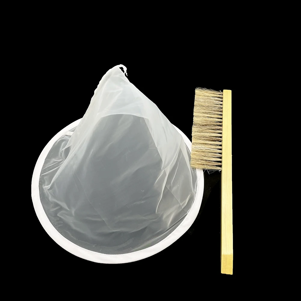 Beekeeping Tools Supplies Honey Filter Plastic Or Wooden Handle Broom Sweeper Collecting And Extracting Apiarist Apiculture Kit