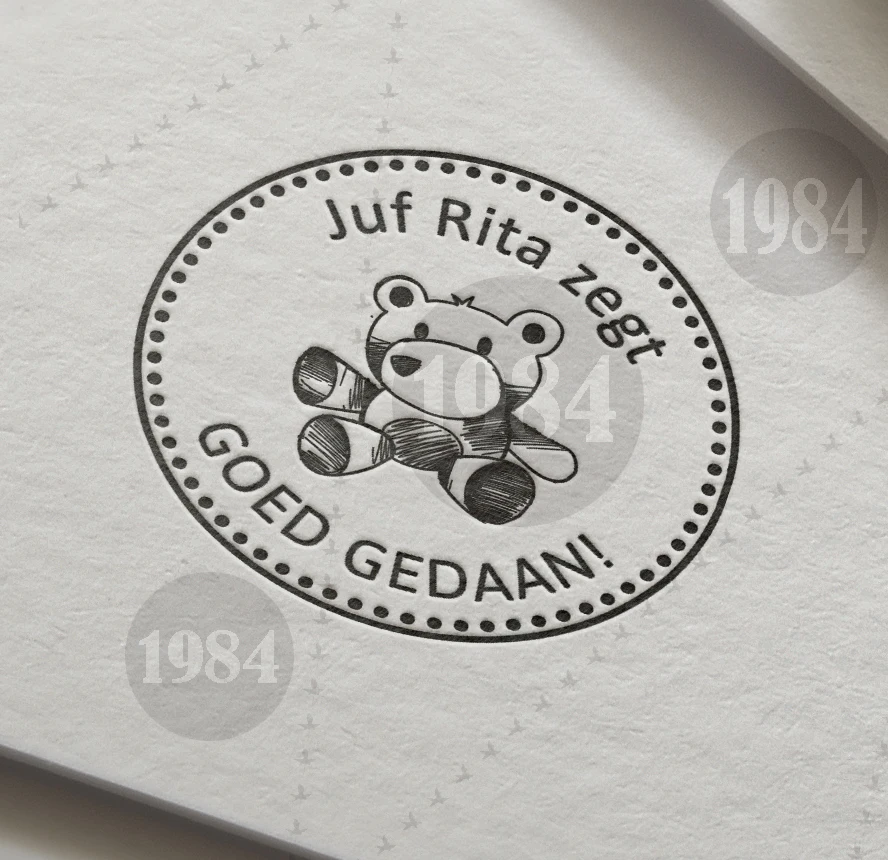 1984-медведь отличная работа Muy bien Goed gedaan! Персонализированные пользовательские штамп с именем персонализированные печать учителя испанский голландский