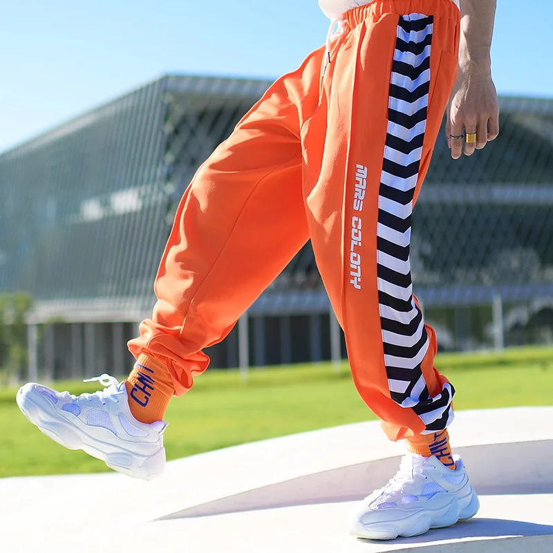 

2019 Men Loose Hip Hop Style Sweatpants Side Traffic Lane Line Printed Male Streetwear Track Pants Trousers Casual Jogger Pants