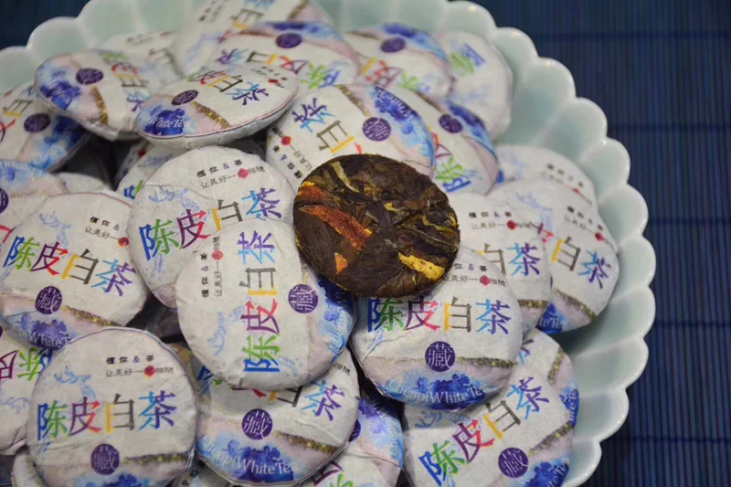Chen Pei Old and White Tea Cake New Small Tea Cake One Puff of Fuding Old and White Tea New Society Chen Pei Baomai