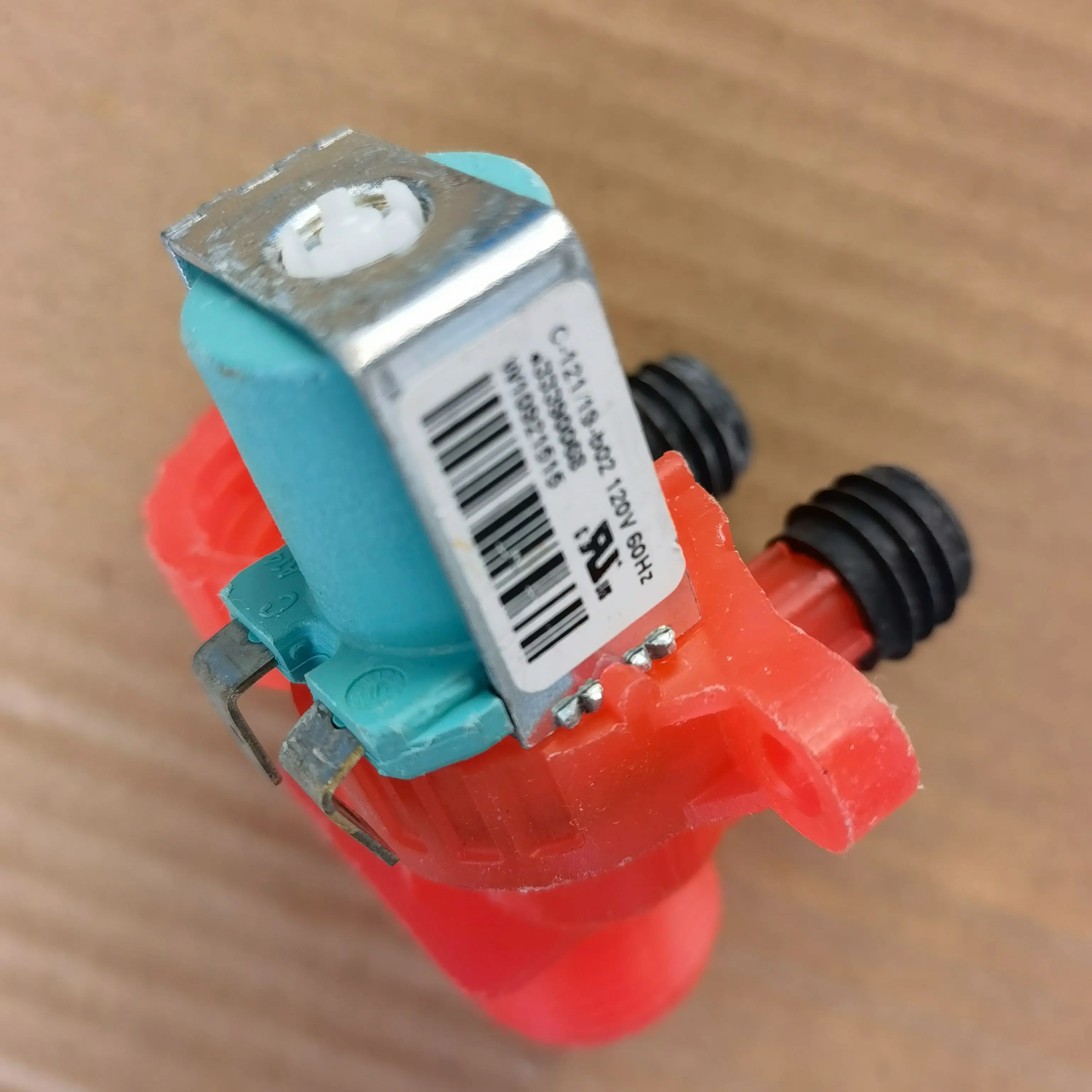 WHIRLPOOLMAYTAGKENMOREWASHINGMACHINEWATERINLETVALVEW10240948